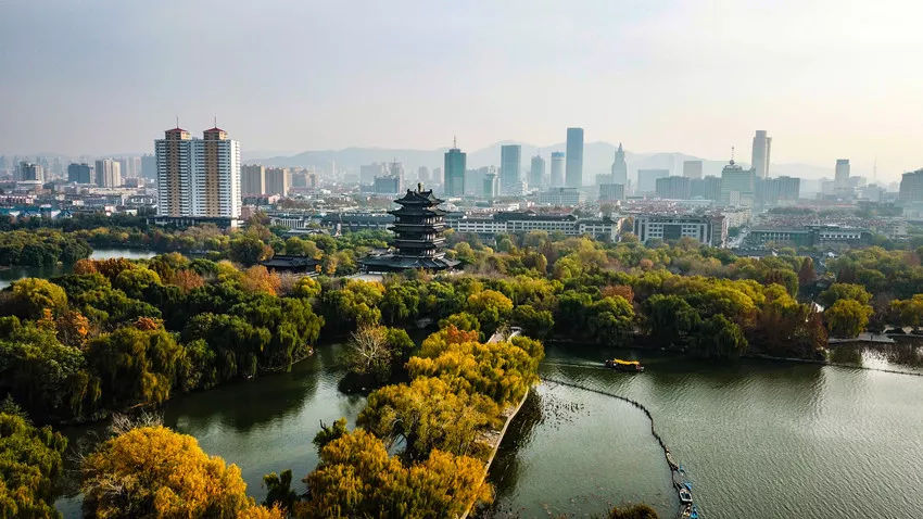 洲联集团受邀出席2015亚洲豪华住宅新格局高峰论坛-中国站“星空综合”(图1) 星空·综合体育