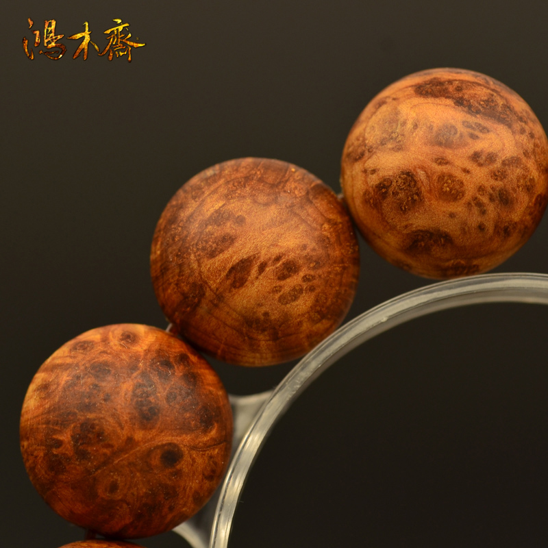 “星空·综合体育”新乡医学院三全学院举办毛泽东、雷锋肖像画展(图1) 星空·综合体育